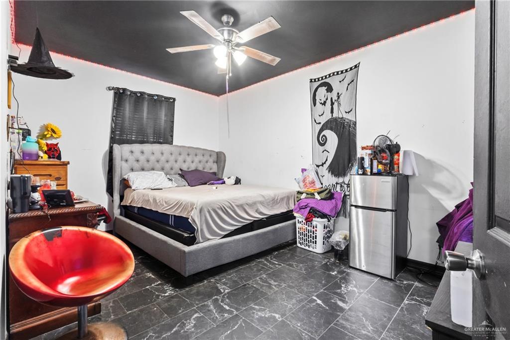 Photo 9 of 1303 Canary Lane