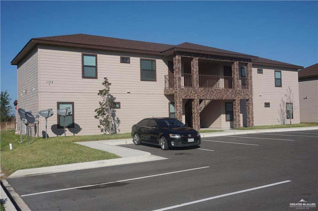 Photo 2 of 1100 Eisenhower Street #A
