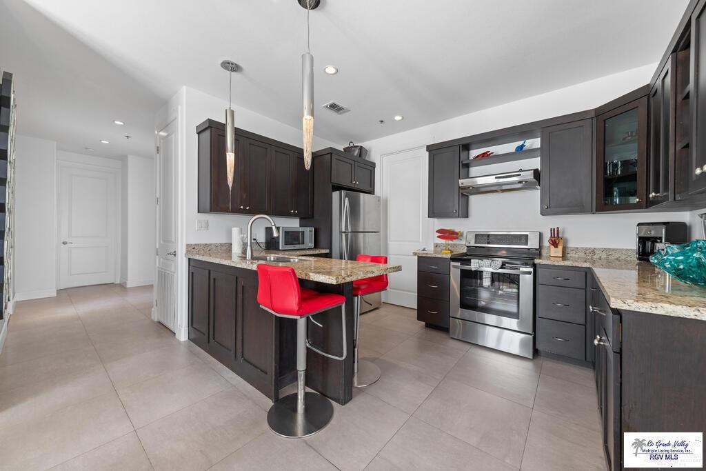 Photo 10 of 126 Atol Street