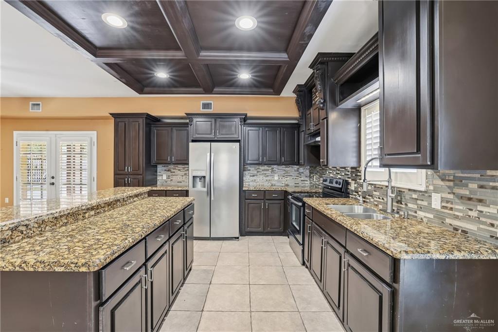 Photo 10 of 3214 Black Oak Lane