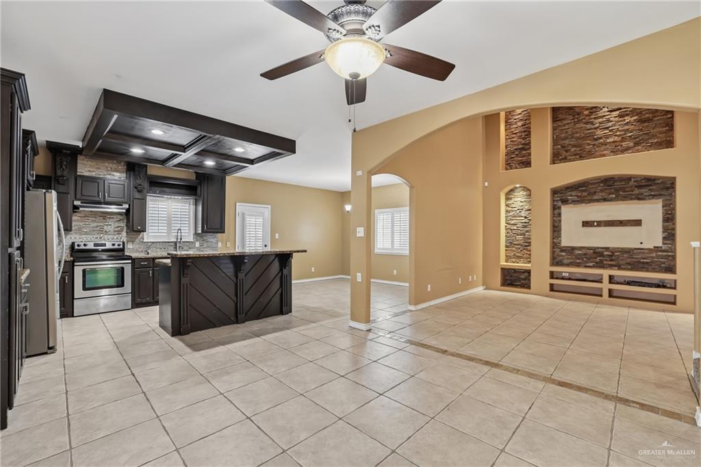 Photo 11 of 3214 Black Oak Lane