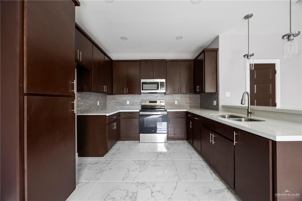 Photo 7 of 1305 Daffodil Avenue #C