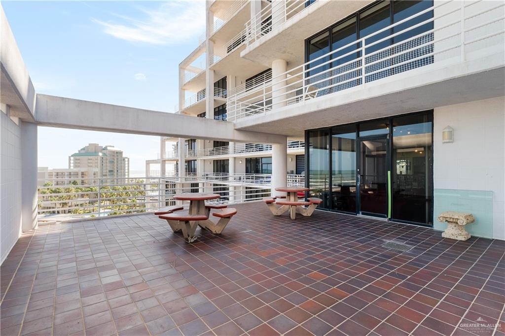 Photo 2 of 1000 Padre Boulevard #722