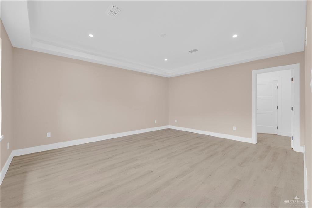 Photo 13 of 4817 Sweetwater Avenue