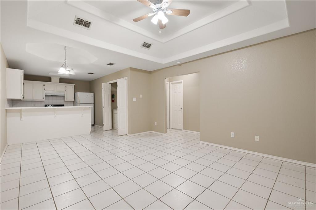 Photo 6 of 2305 Kimberly Lane #4