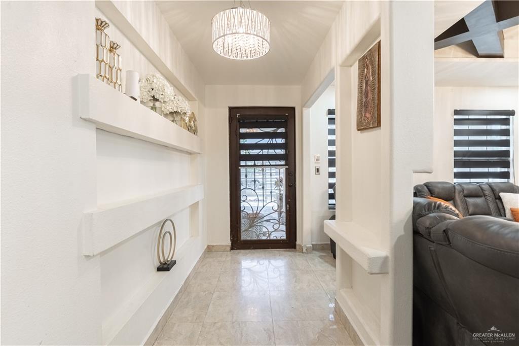 Photo 4 of 6402 Blanca Lane