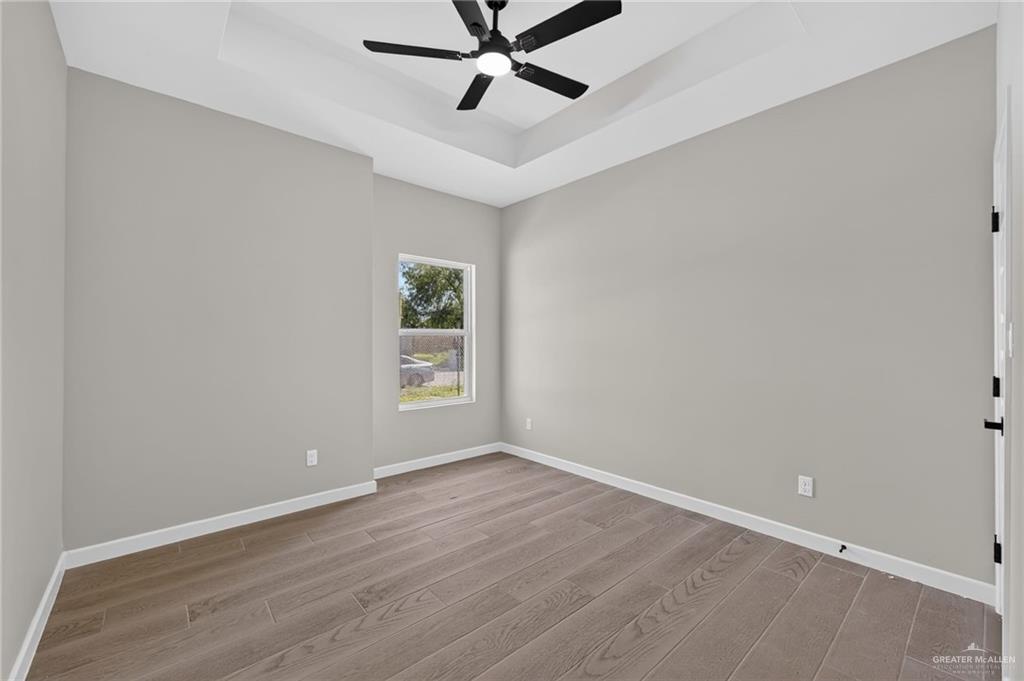 Photo 12 of 7006 La Mora Street