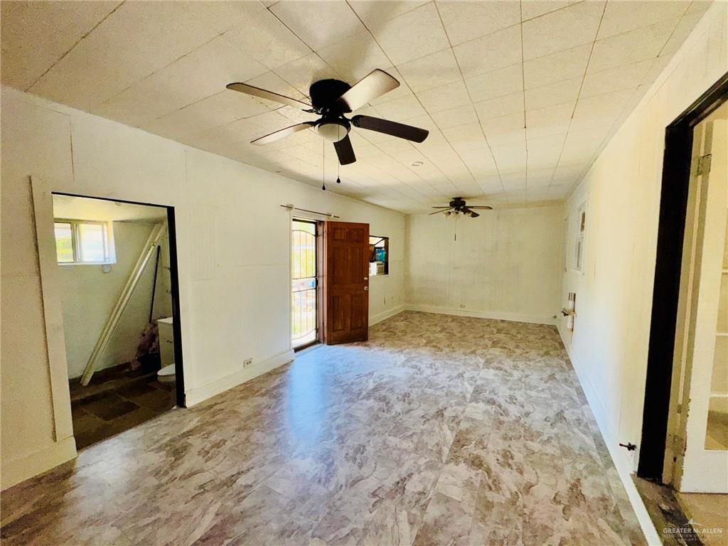Photo 9 of 1601 Redwood Avenue