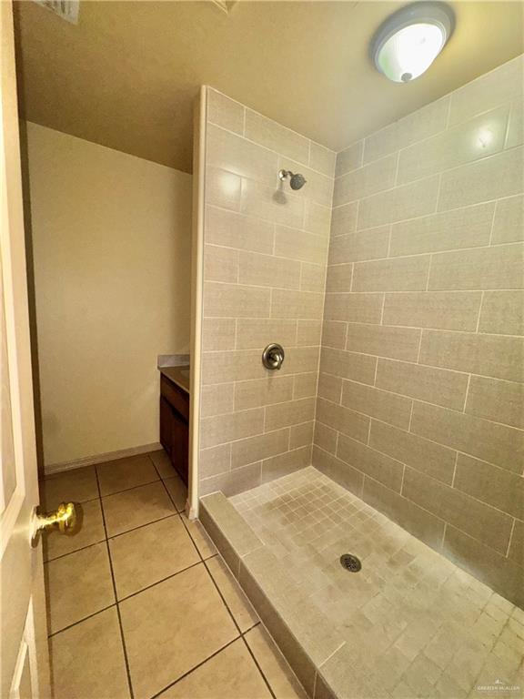 Photo 13 of 901 Caffery Avenue #2
