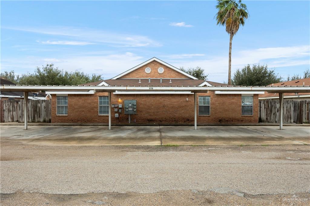 Photo 10 of 3705 Joby Street