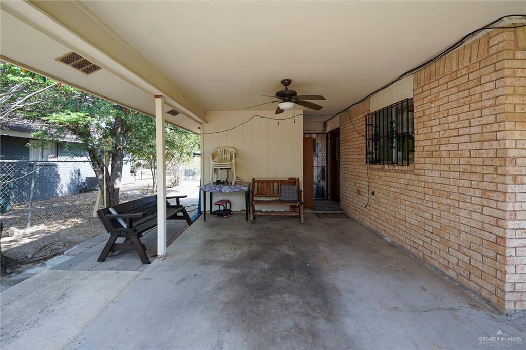 Photo 6 of 2803 Minnie Avenue