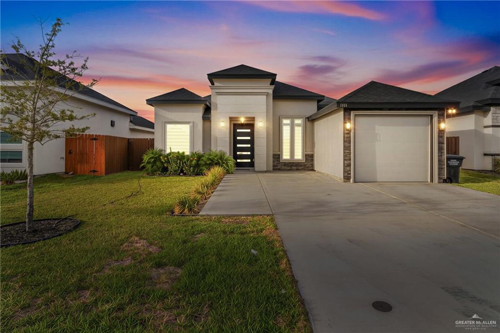 Photo 1 of 1313 Dawes Avenue, Alton
