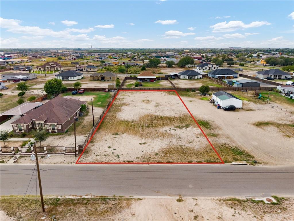 Photo 3 of 2909 Hualahuises Street