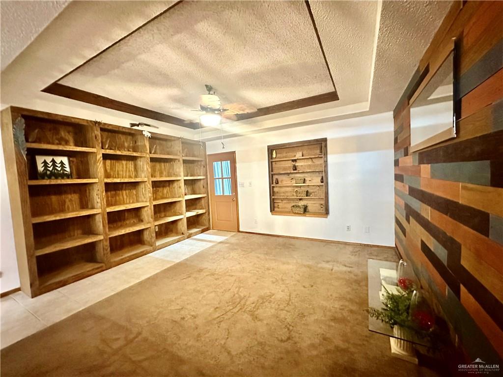Photo 5 of 1016 Fairway Drive