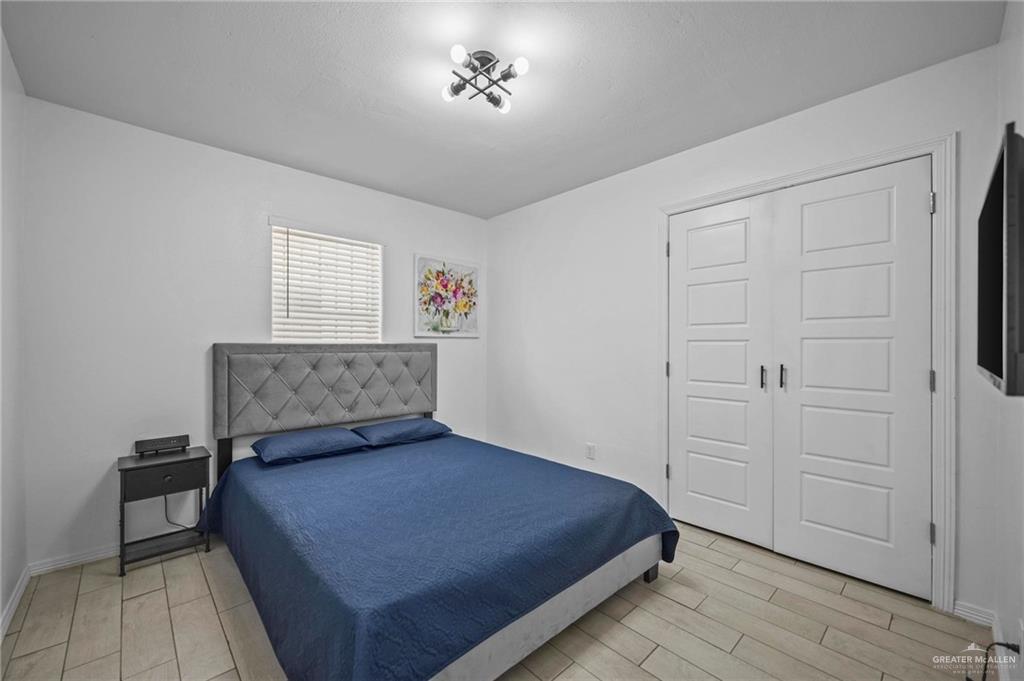 Photo 10 of 924 Garner Street