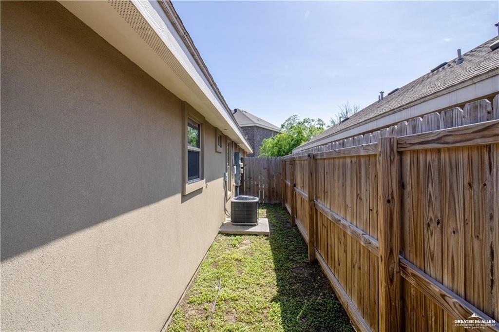 Photo 11 of 2118 Taxco Court #2