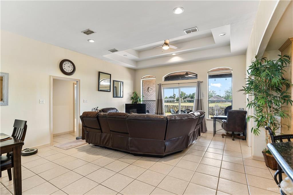 Photo 2 of 408 Rhett Drive