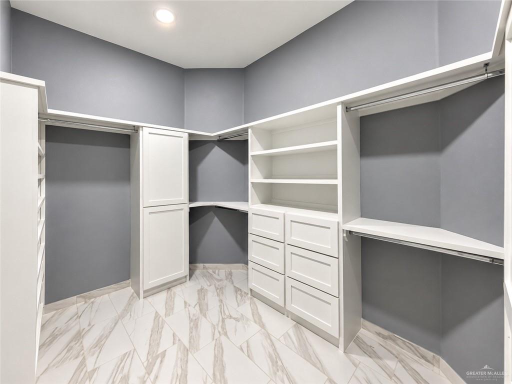 Photo 13 of 3103 Ebano Avenue