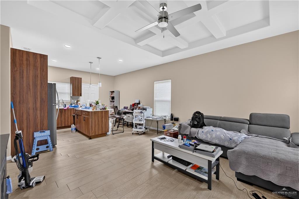 Photo 13 of 3100 Kenwood Street