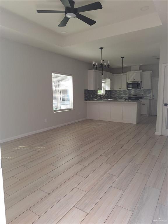 Photo 3 of 1019 Clarence Avenue #2