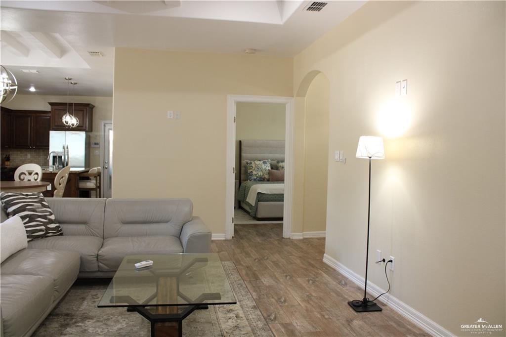 Photo 5 of 10001 Alcala Avenue