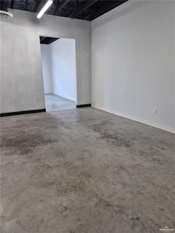 Photo 6 of 301 Park Avenue #1