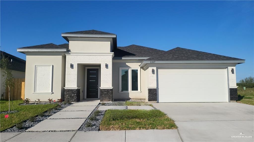 Photo 1 of 1207 Danielle Avenue, Pharr