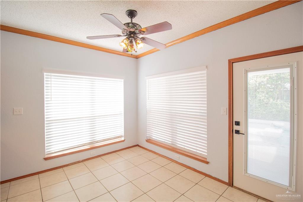 Photo 8 of 2105 Emory Avenue
