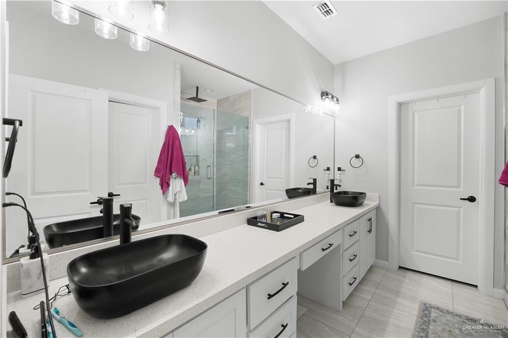 Photo 15 of 3108 Rabbit Run Avenue