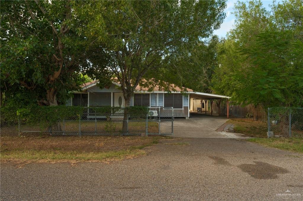 Photo 24 of 206 Beto Garcia Drive