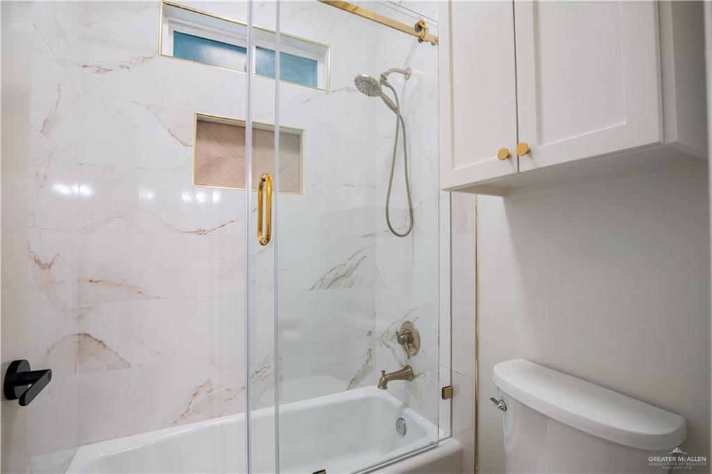 Photo 15 of 3300 Saint Honore Drive