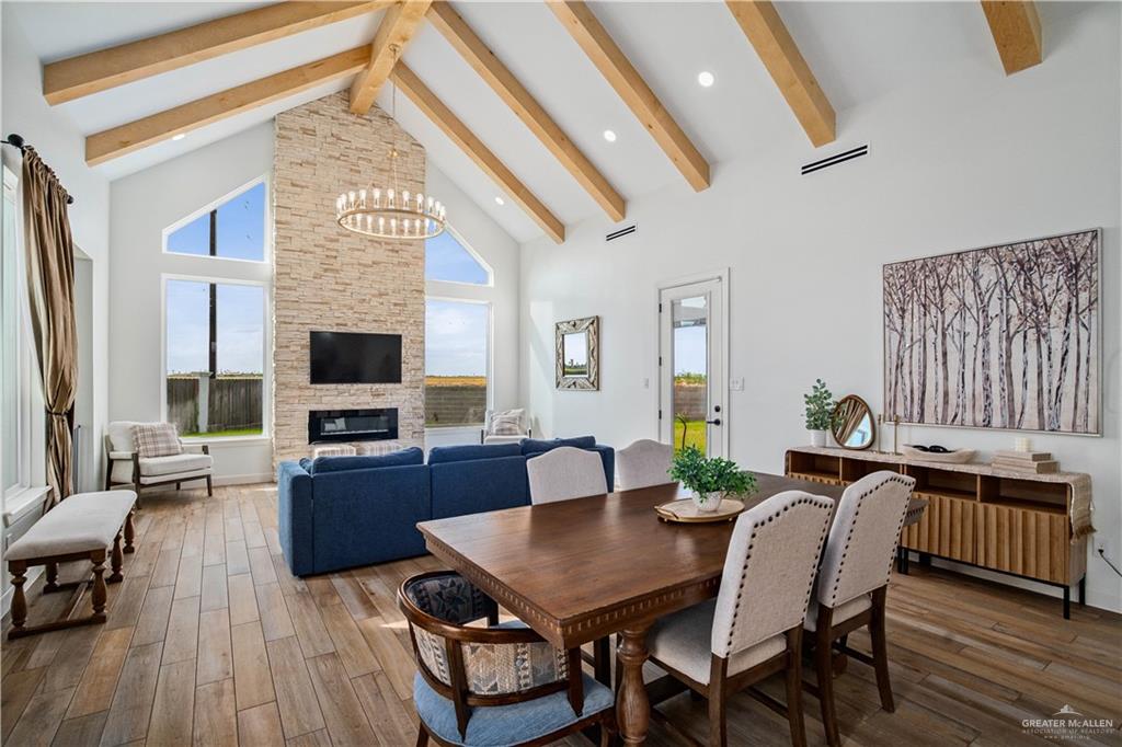 Photo 9 of 3300 Saint Honore Drive