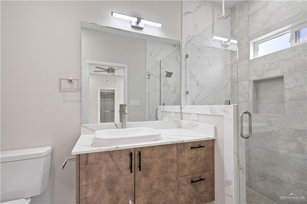 Photo 10 of 409 Onyx Avenue #3