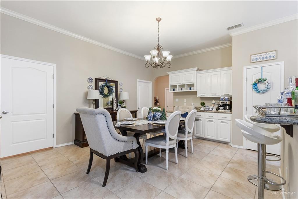 Photo 4 of 2610 Singletary Drive
