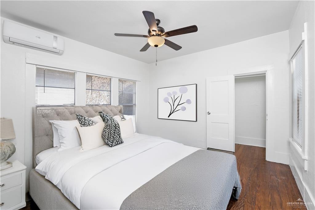 Photo 6 of 318 12th Street