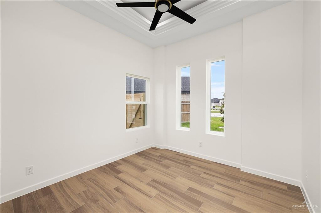 Photo 15 of 1100 Lorelai Drive