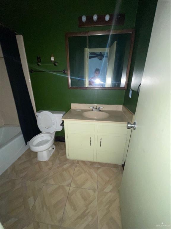 Photo 14 of 129 Jones Avenue