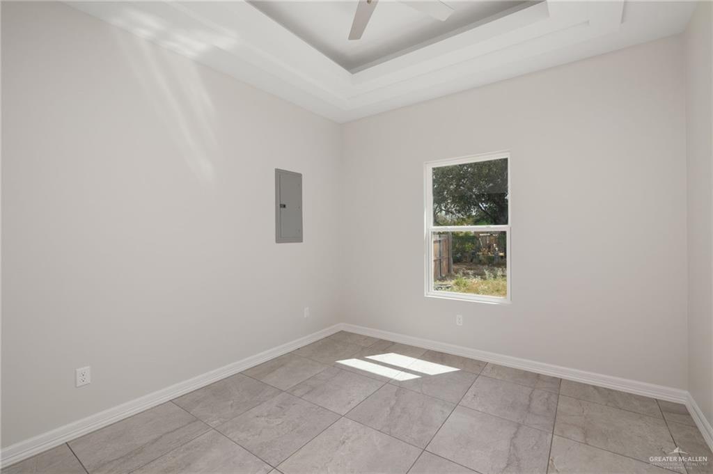 Photo 12 of 913 Trinity Street