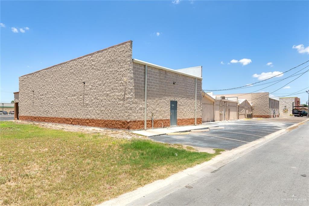 Photo 4 of 208 Alton Boulevard #E