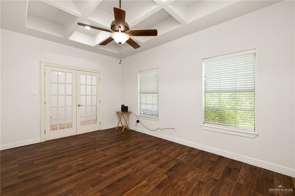 Photo 12 of 1515 Ragland Street