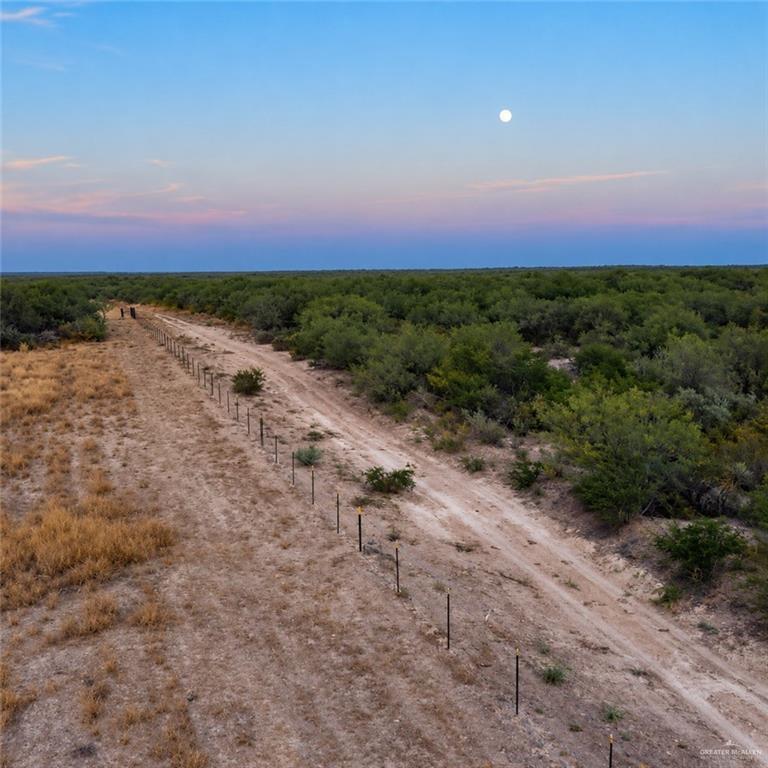 Photo 18 of 00001 FM 3167