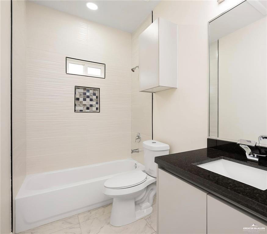 Photo 8 of 907 Blair Avenue #1