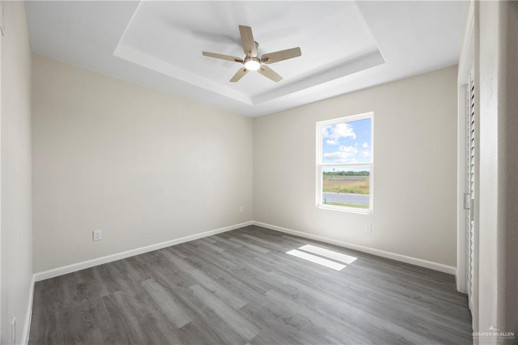 Photo 11 of 1417 Mariposa Drive