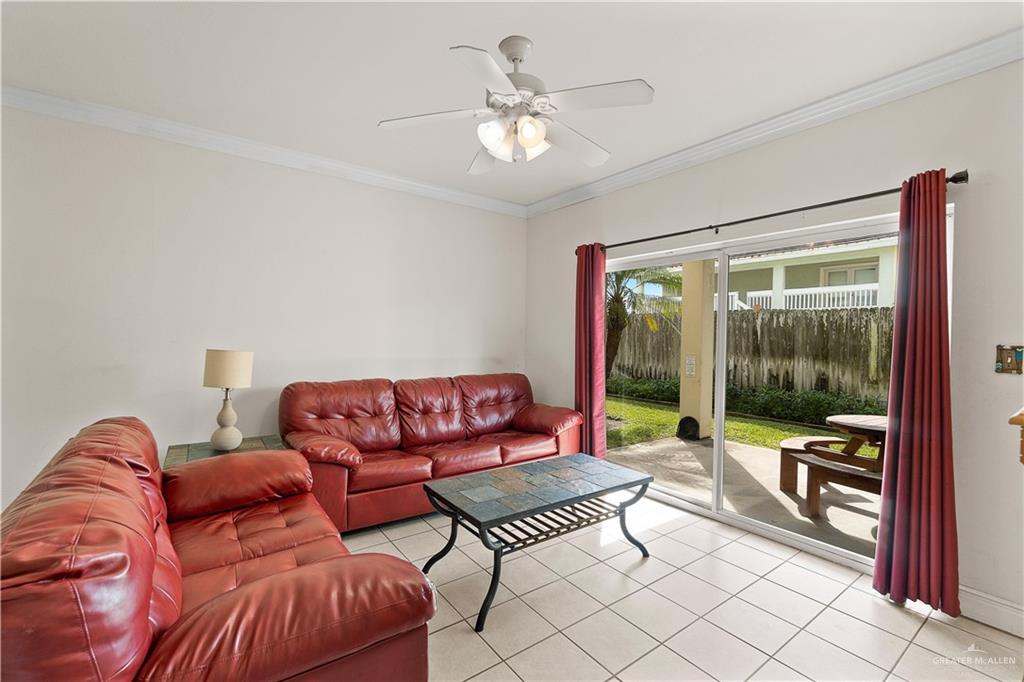 Photo 11 of 129 Lantana Street #3