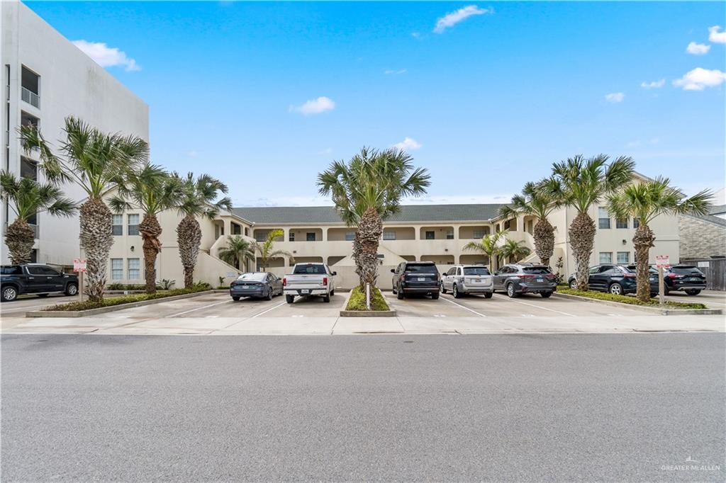 Photo 4 of 129 Lantana Street #3