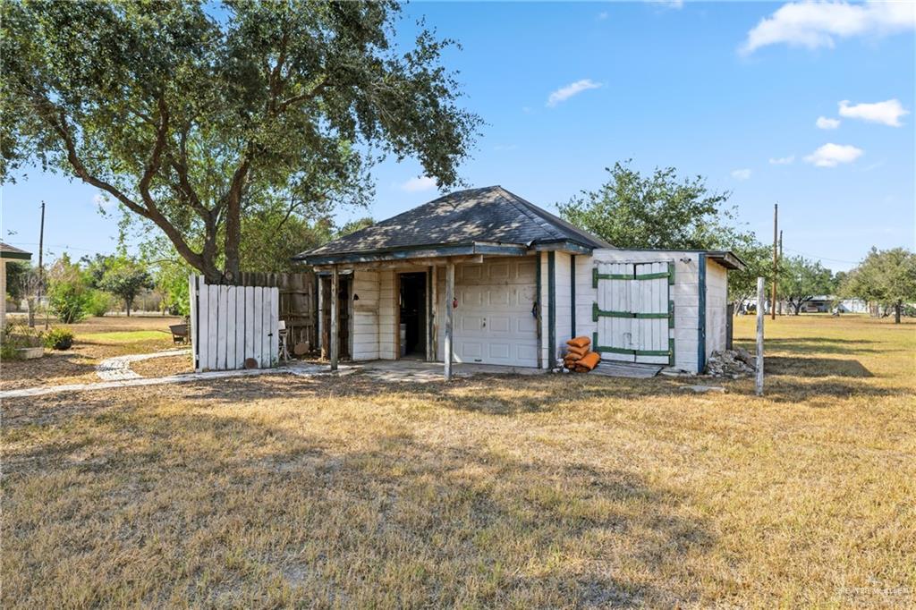 Photo 19 of 2715 Slaughter Drive