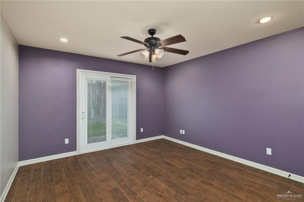 Photo 7 of 2208 Highland Avenue