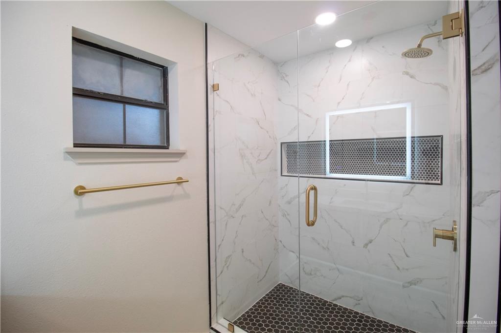 Photo 23 of 1615 Gloria Ann Drive