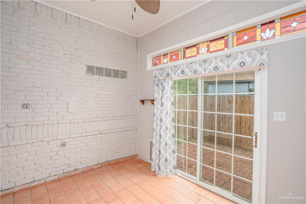 Photo 11 of 2802 Montgomery Drive