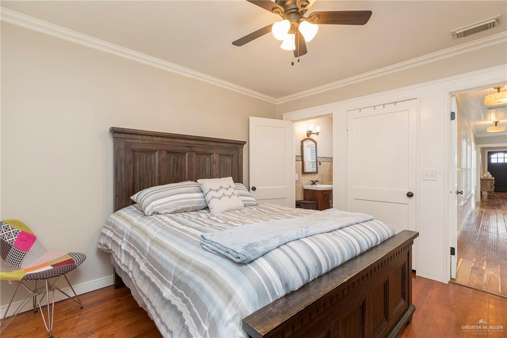 Photo 43 of 1709 Tamarack Avenue